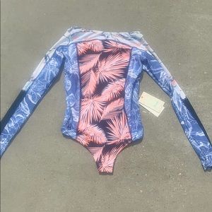 Long sleeve Maaji swimsuit size:small